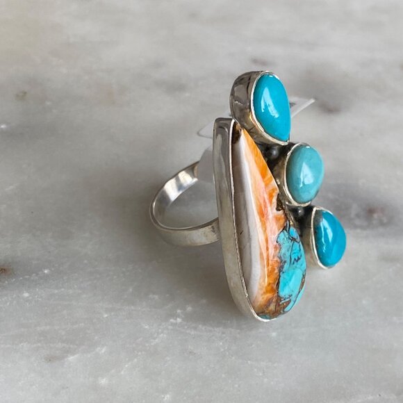 NEW Mojave Turquoise and Spiney Oyster Sterling Silver Cluster Ring Size 6.5 - Picture 2 of 5